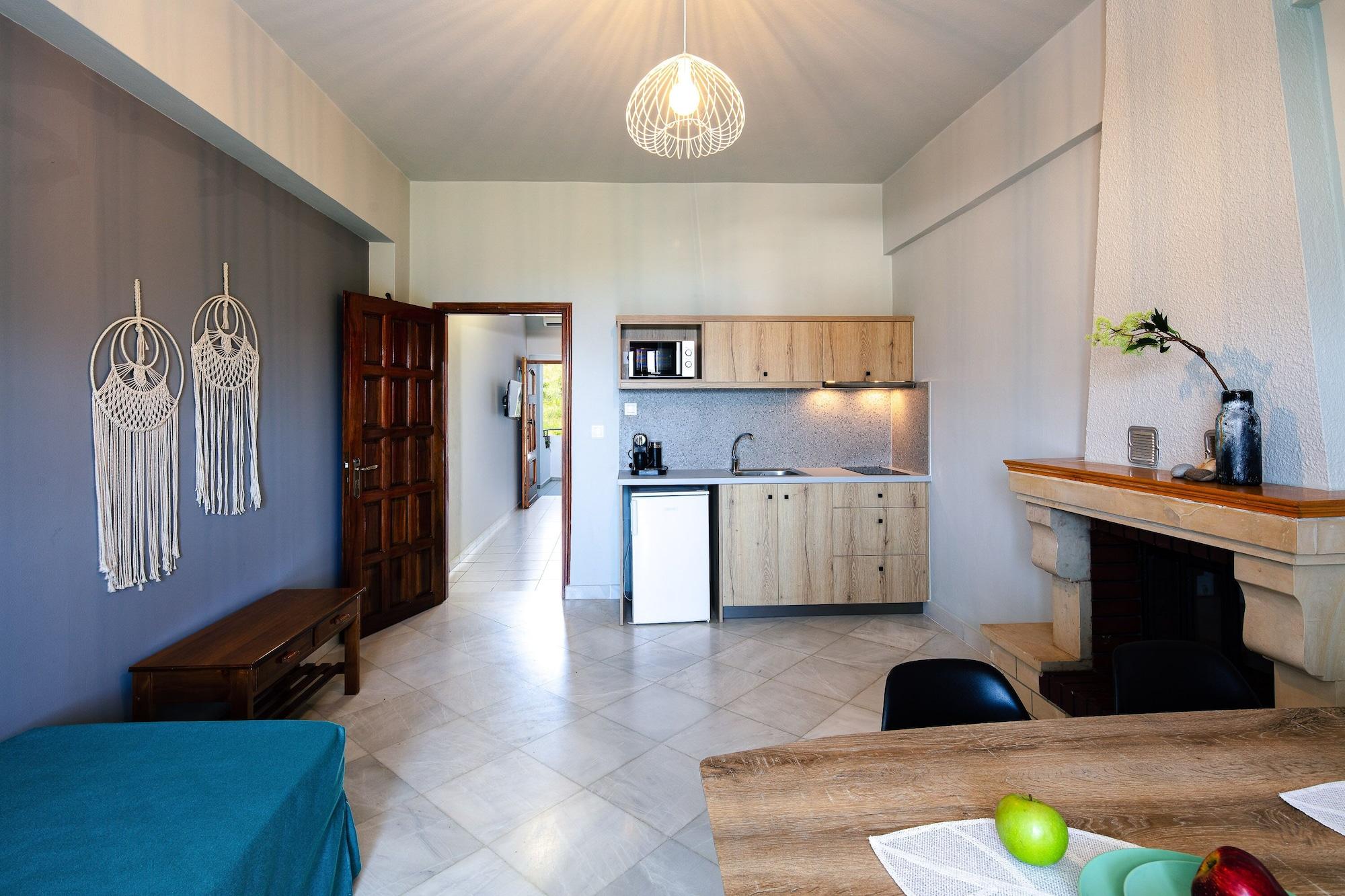 Anthos Apartments Плакиас Экстерьер фото